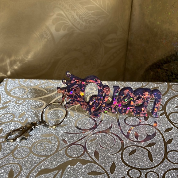 Queen KeyChain / Purse Charm Purple and Rose Gold Sparkle - Picture 4 of 15